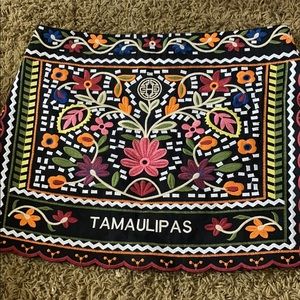 Herencia collection skirt